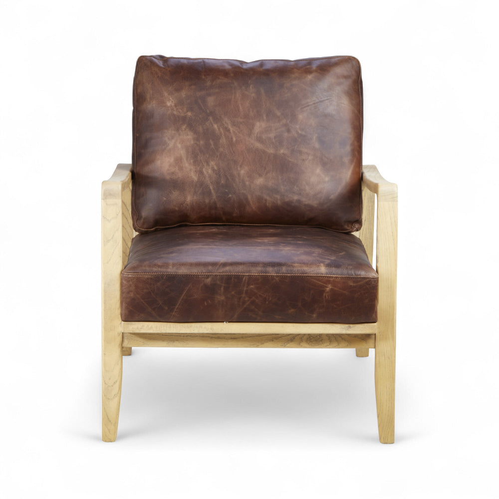 Fauteuils en cuir ou imitation cuir