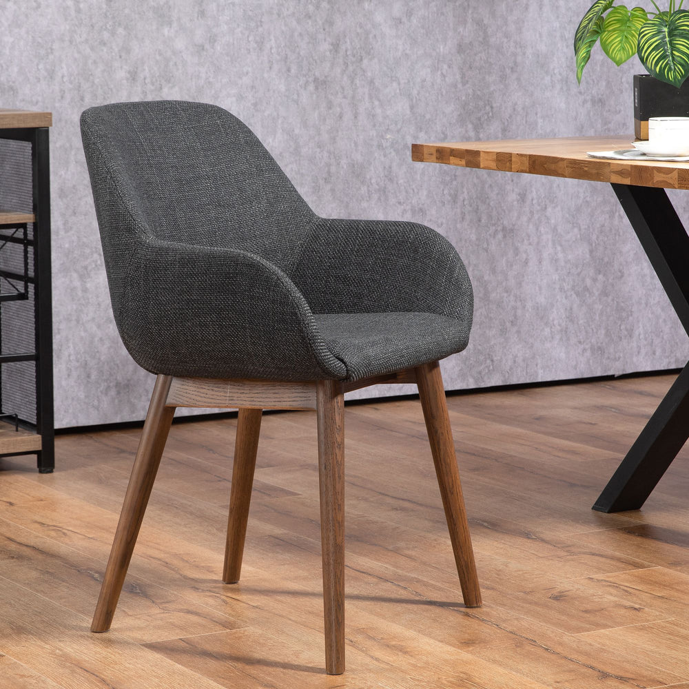 Chaise repas accoudoirs tissu noir pied chêne foncé MALVA