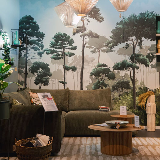 Bois foncé : le noyer et l’acajou reviennent en force