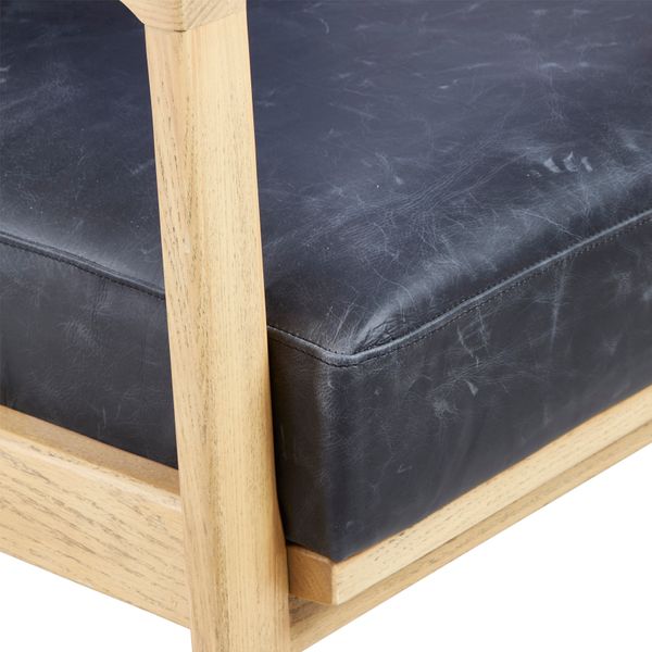 Fauteuil cuir noir pieds frêne naturel Pablo