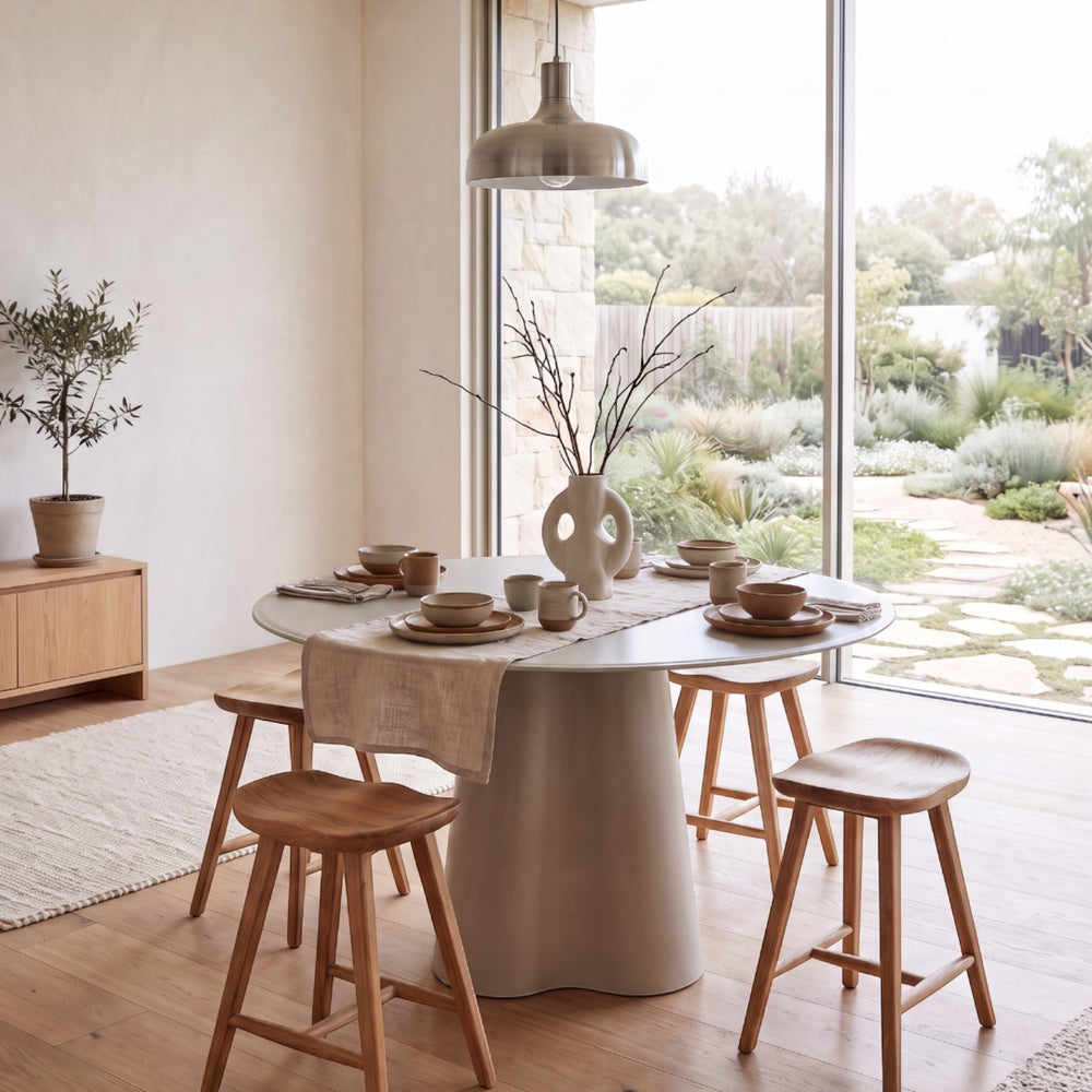 Table repas D120 en verre beige mat