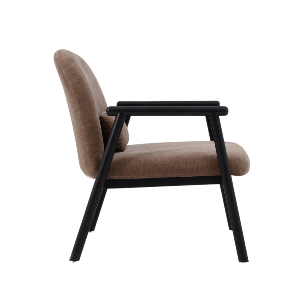 Fauteuil avec accoudoir en tissu taupe