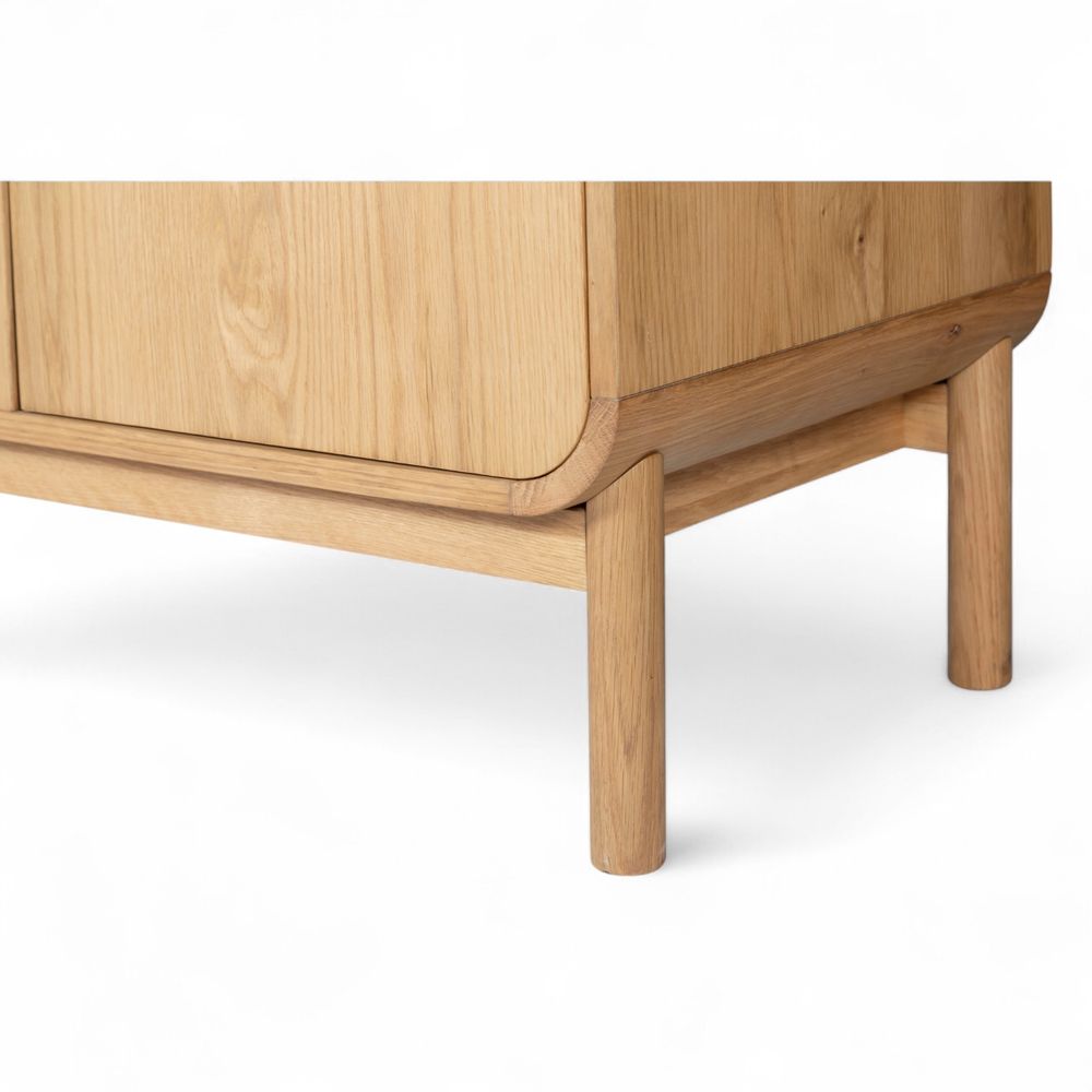 Meuble télé 180 cm 4 portes en chêne naturel