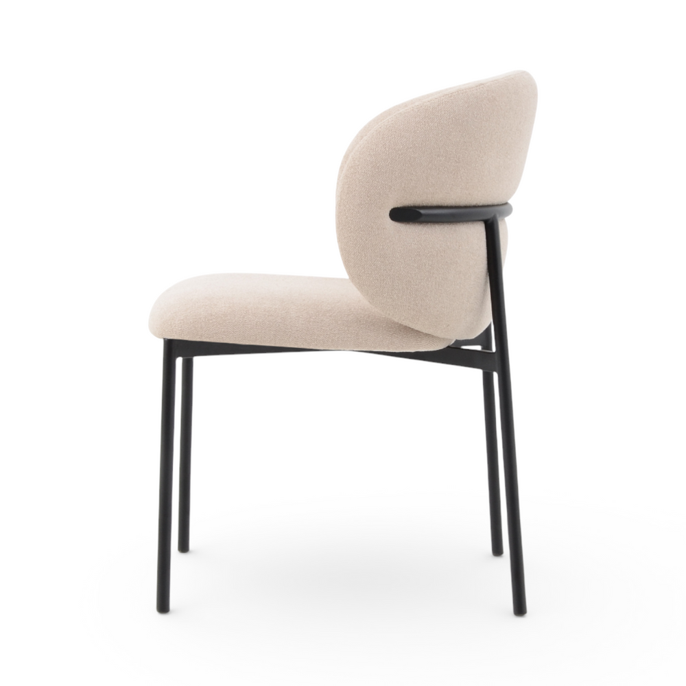 Chaise repas tissu sable