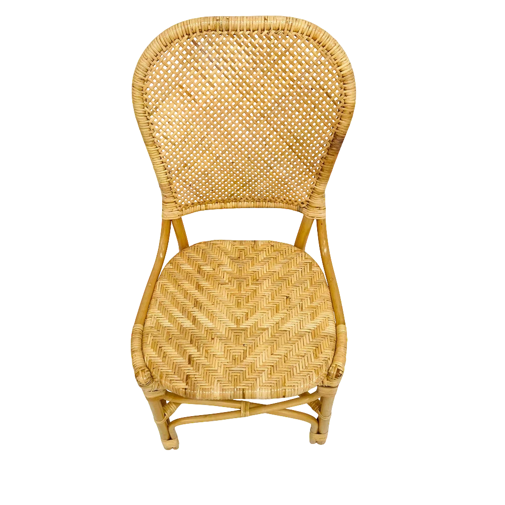 Chaise repas ZAGO STORE en rotin naturel avec dossier tressé et assise artisanale au style bohème