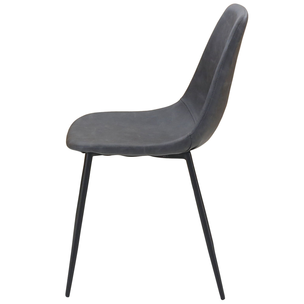 Chaise noir vieilli